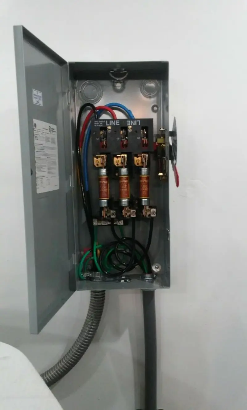 Three-phase disconnect switch installed for Electrical Wiring & Rewiring in Peachtree Corners